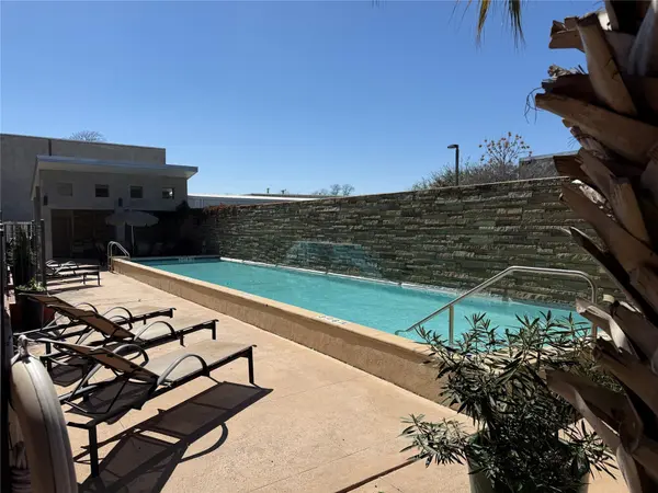 1401 S Flores ST #305, San Antonio, TX 78204