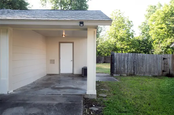 1407 Click CV #B, Austin, TX 78758