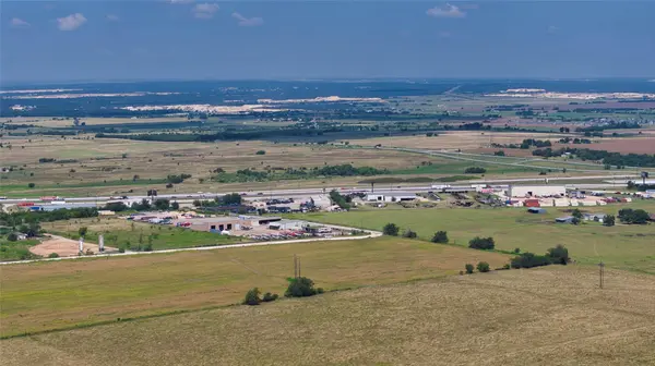 35 IH, Jarrell, TX 76537