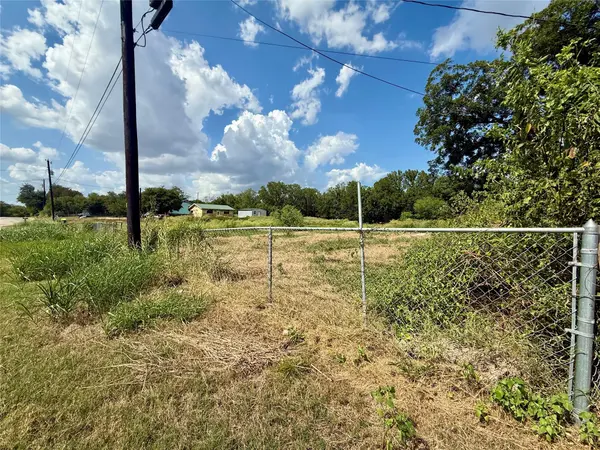 0 (TBD) Ainsworth ST, Gonzales, TX 78629