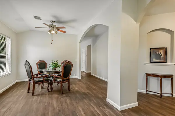 2111 Kimra LN, Cedar Park, TX 78613