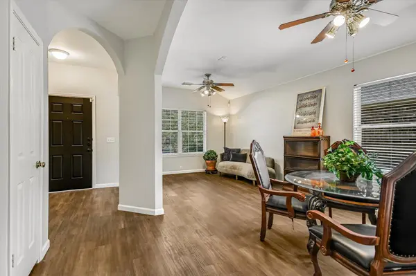 2111 Kimra LN, Cedar Park, TX 78613