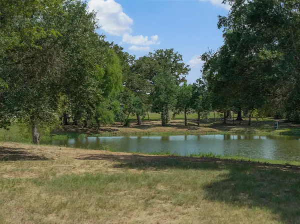 1847 County Road 202, Caldwell, TX 77836