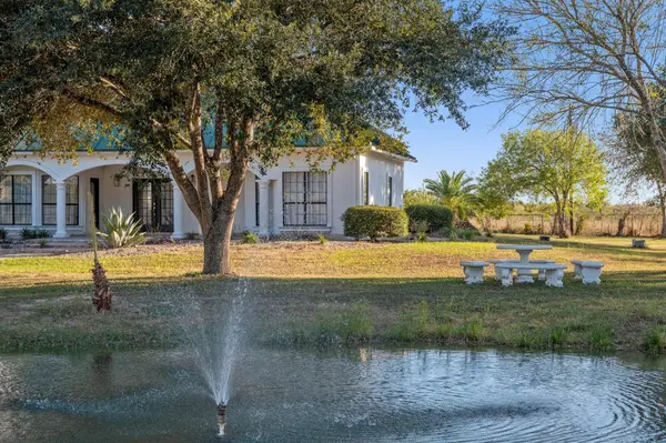 968 Tate RD, Victoria, TX 77904
