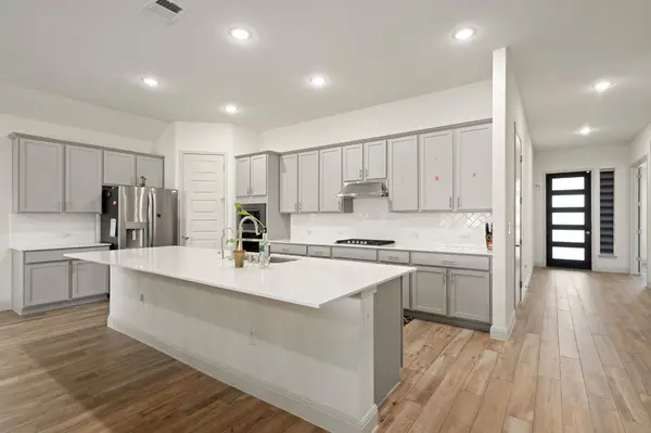 1633 Weavers BND, Georgetown, TX 78628