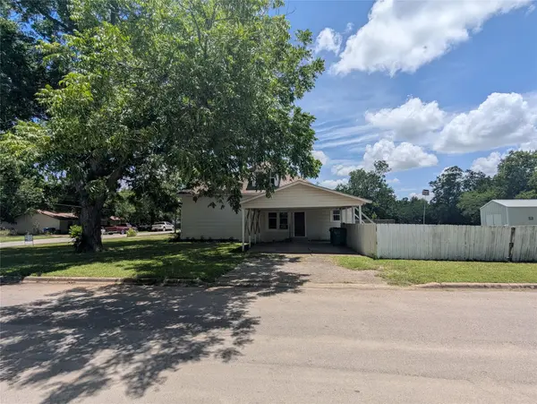 1319 Grace ST, Taylor, TX 76574