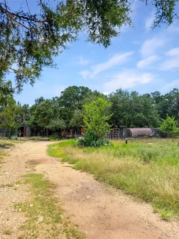 1101 Days End RD, Wimberley, TX 78676