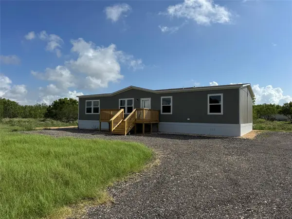 2601 Tumbleweed TRL, Dale, TX 78616