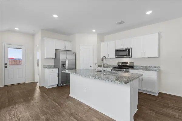 133 Frogmore LOOP, Uhland, TX 78640