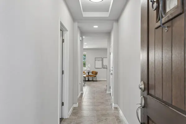 900 Myrna BND, Leander, TX 78641