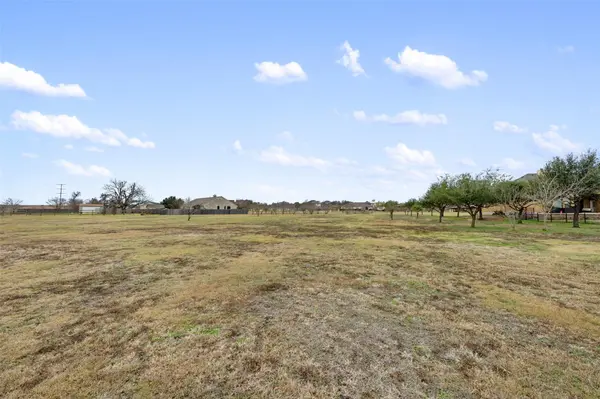 324 Apache PASS, Hutto, TX 78634