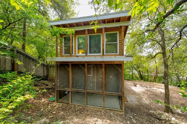 8200 Wavertree CT, Austin, TX 78745