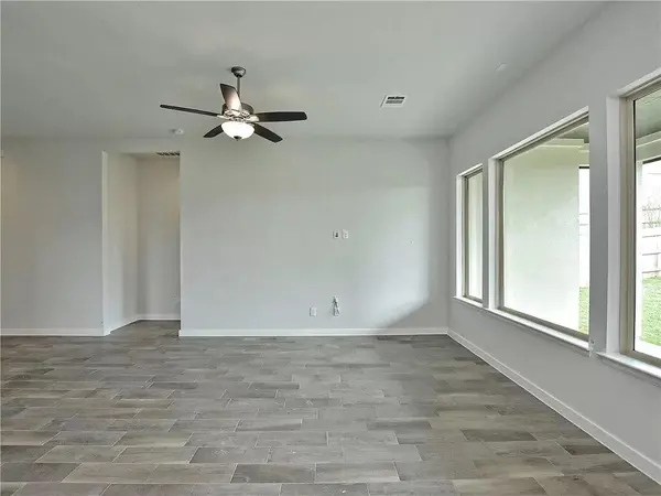129 San Domenico CV, Georgetown, TX 78628