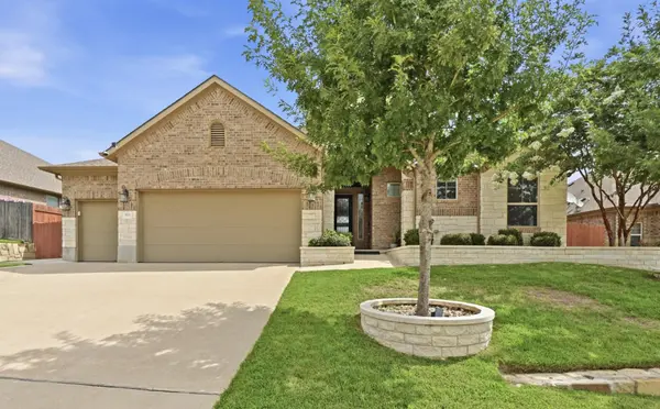 553 Betony LOOP, Buda, TX 78610
