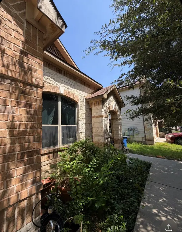 8704 Keynes LN, Austin, TX 78747