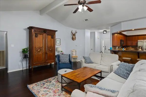 1613 Flint CT, Lakeway, TX 78734