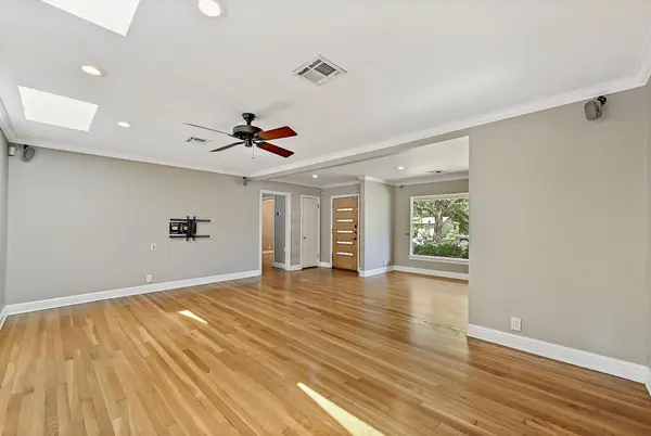 5805 Woodview Ave, Austin, TX 78756