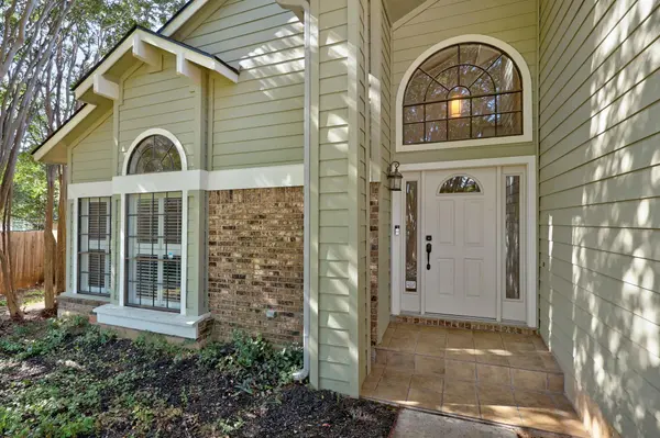 2000 Woods CV, Round Rock, TX 78681