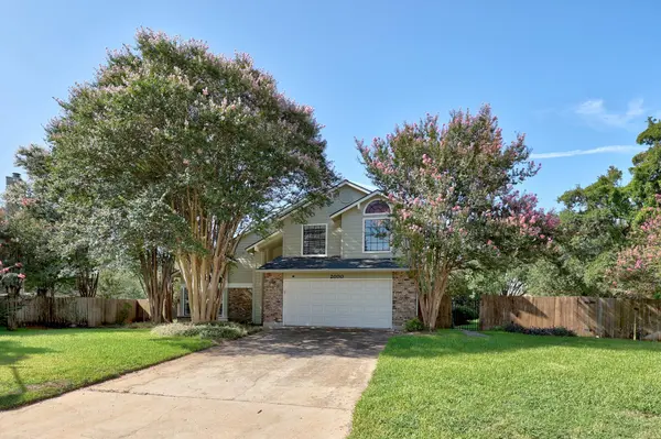 2000 Woods CV, Round Rock, TX 78681