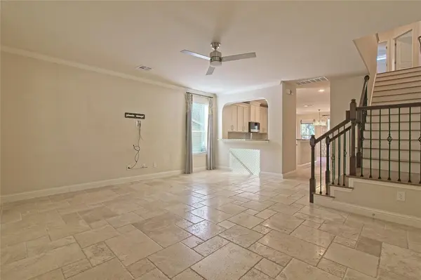 11201 Zimmerman LN, Austin, TX 78726