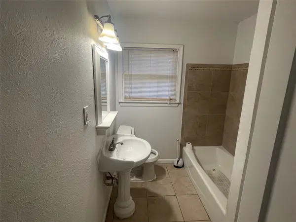 4512 Hank Ave, Austin, TX 78745