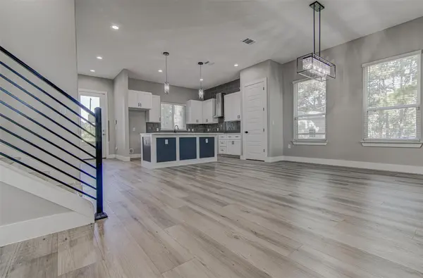 124 Feather Grass LN, Bastrop, TX 78602