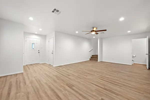 11313 Hillstable CT, Manchaca, TX 78652