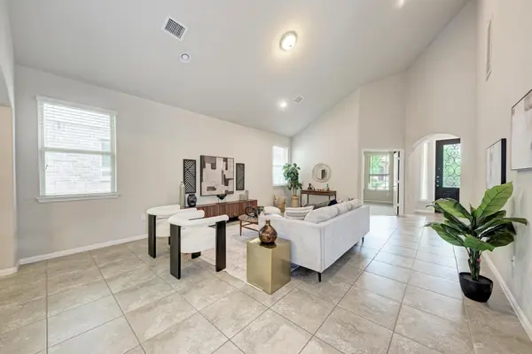 2625 Bowen ST, Leander, TX 78641