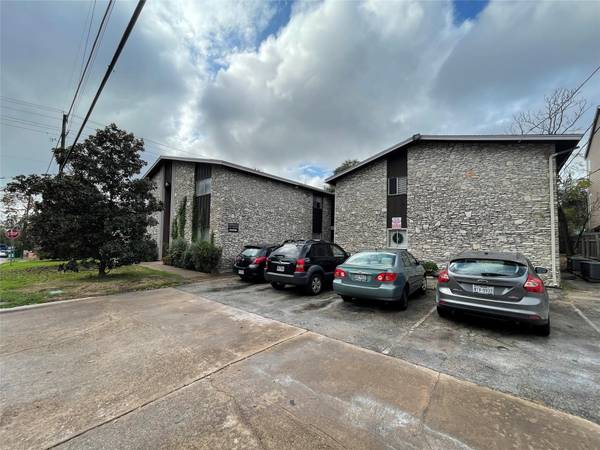 104 E 32nd ST #103, Austin, TX 78705