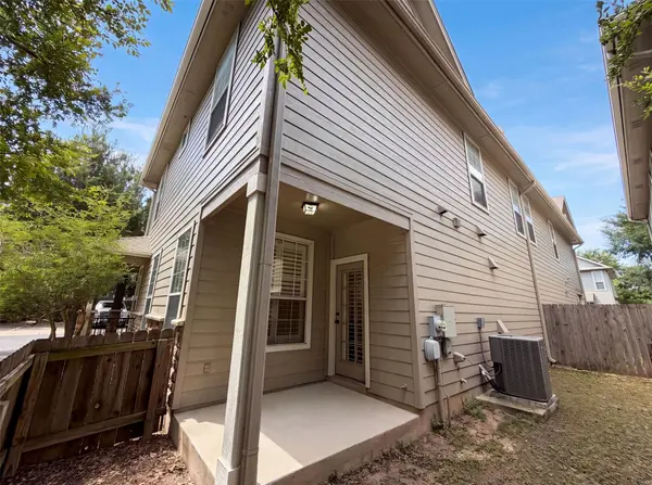 8518 Cahill DR #19, Austin, TX 78729