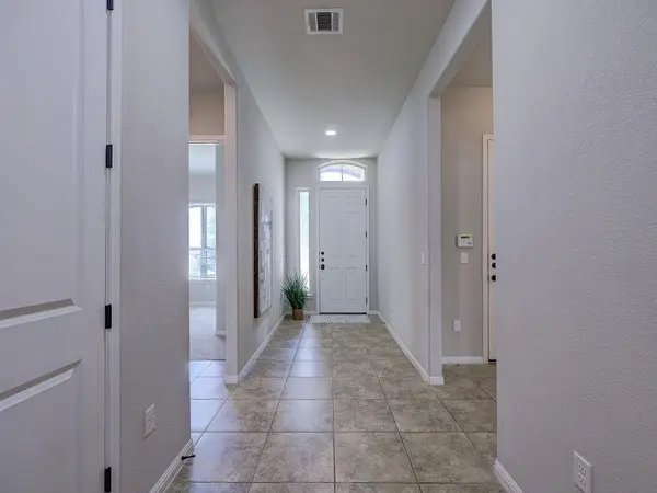 520 Acadia BND, Cedar Park, TX 78613