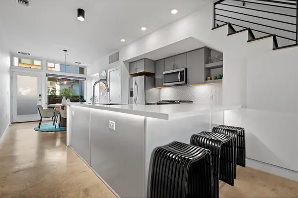 2002 E 7th ST #202, Austin, TX 78702