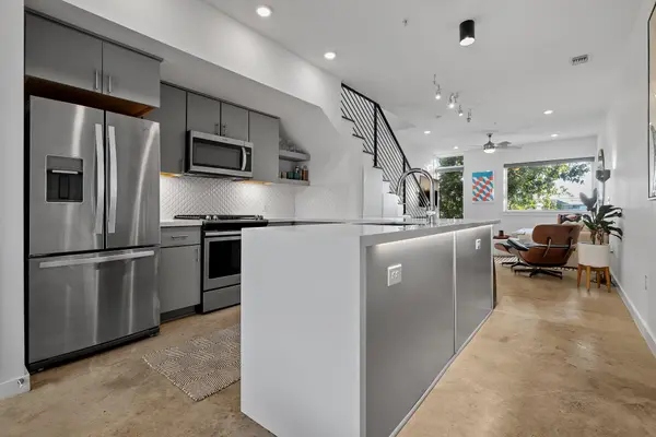 2002 E 7th ST #202, Austin, TX 78702