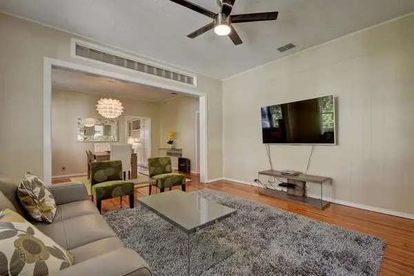 607 Baylor ST #A, Austin, TX 78703