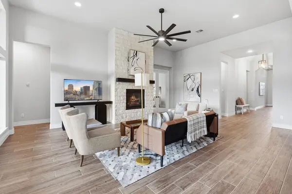 475 Desert Willow WAY, Austin, TX 78737
