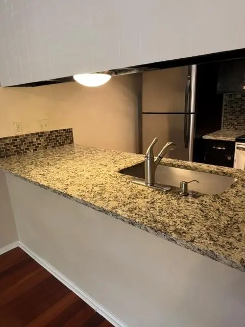202 E 45th ST #304, Austin, TX 78751