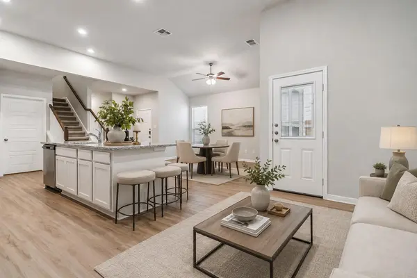 957 Staglin ST, Buda, TX 78610