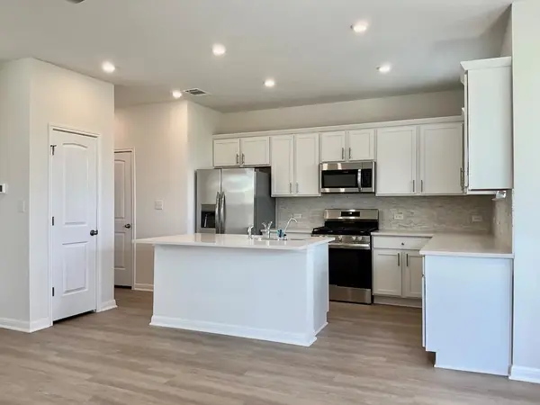 2208 Cornfield DR #B, Pflugerville, TX 78660