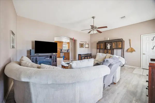 1836 Ridgeview DR, Kingsland, TX 78639