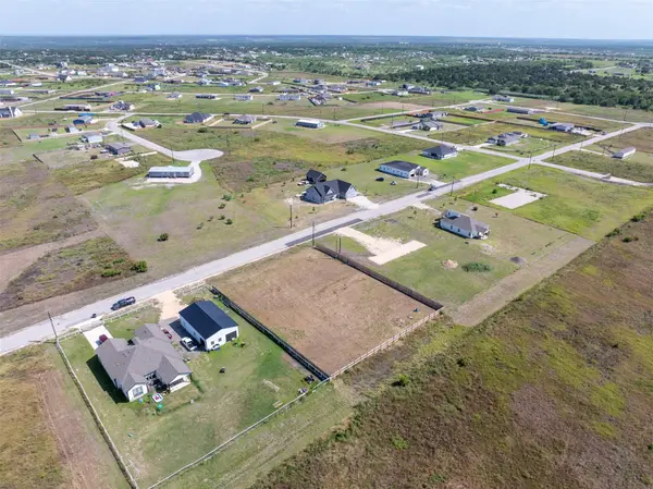 205 Desperado LOOP, Del Valle, TX 78617