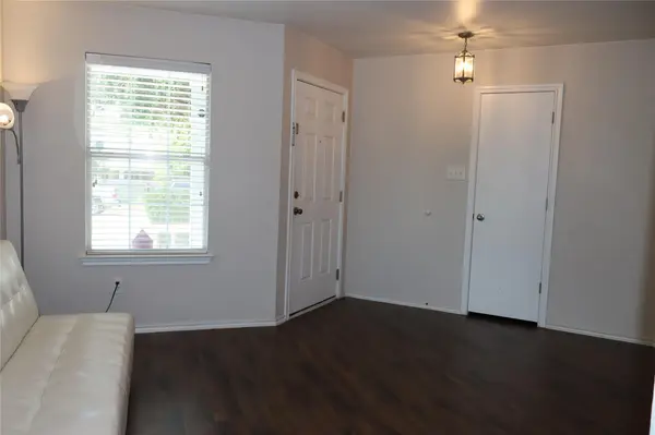 1910 Muscovy CV, Taylor, TX 76574