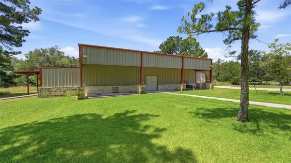 379 Matthew CV, Bastrop, TX 78602