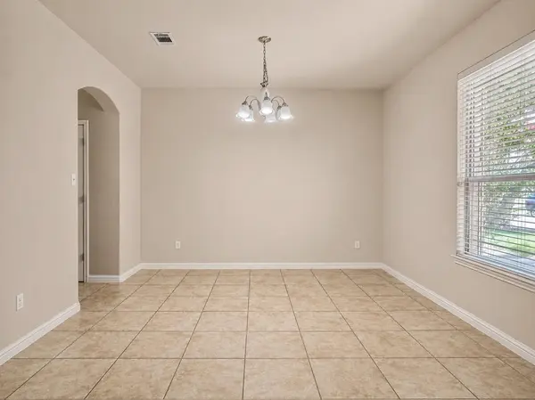 210 Arrowhead TRL, Cedar Park, TX 78613