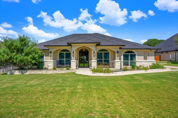 8451 Spring Creek LOOP, Salado, TX 76571