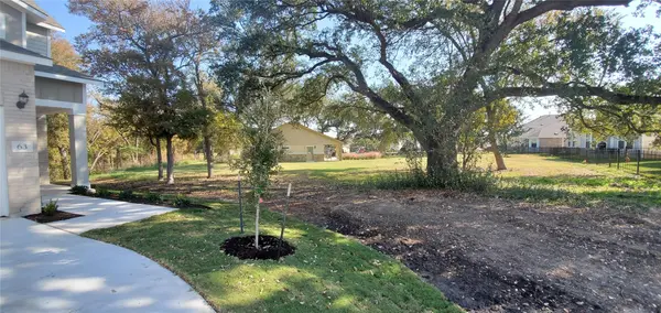 2800 Joe DiMaggio BLVD #63, Round Rock, TX 78665