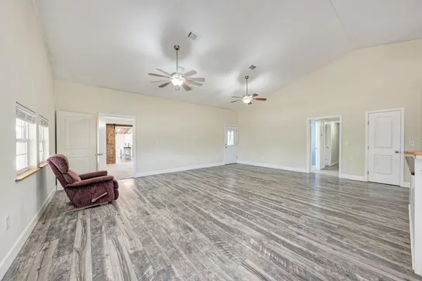 2812 County Road 205, Lampasas, TX 76550