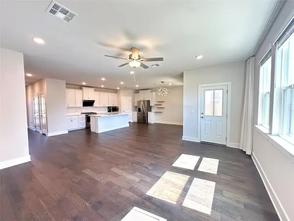 15701 Ellinger DR, Austin, TX 78728