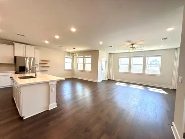 15701 Ellinger DR, Austin, TX 78728