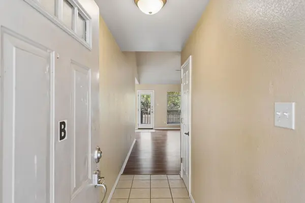 5603 Thunderbird ST #B, Lago Vista, TX 78645