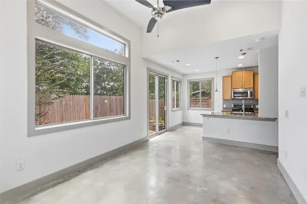 1527 Madison Ave #B, Austin, TX 78757